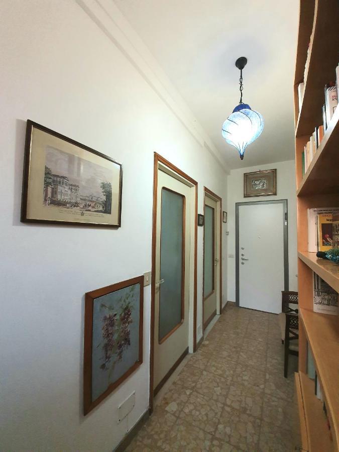 Apartment Alma Vacation In The Centre, Big Terrace Milan