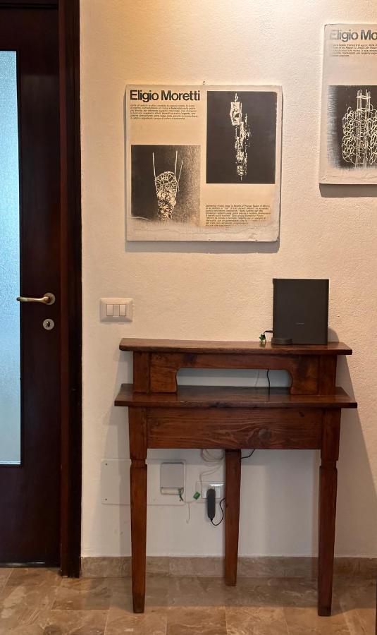 Orea Spiti - Drawings In Teodosio Apartment *