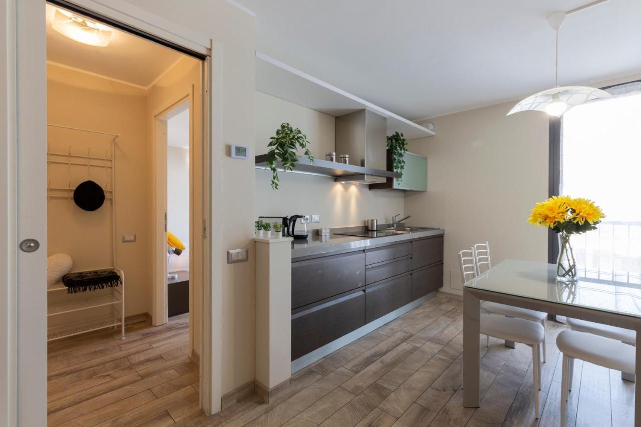 Apartment Salomone - Mecenate District Milan