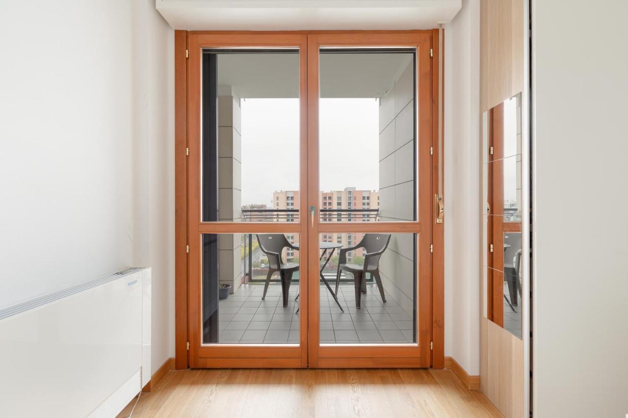 Comfy X3 - With Balcony Apartment Milan
