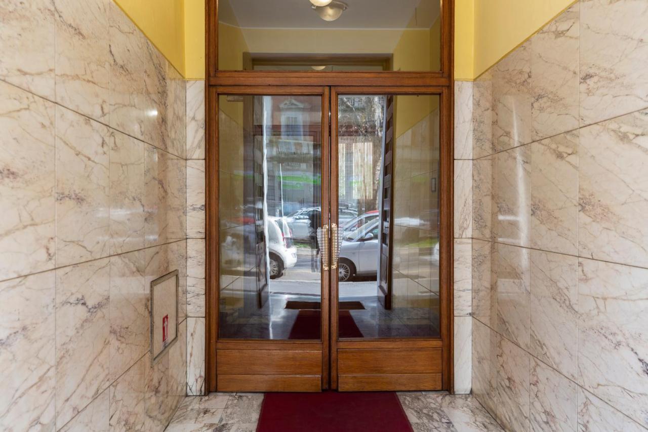California Dreaming Apartment Milan