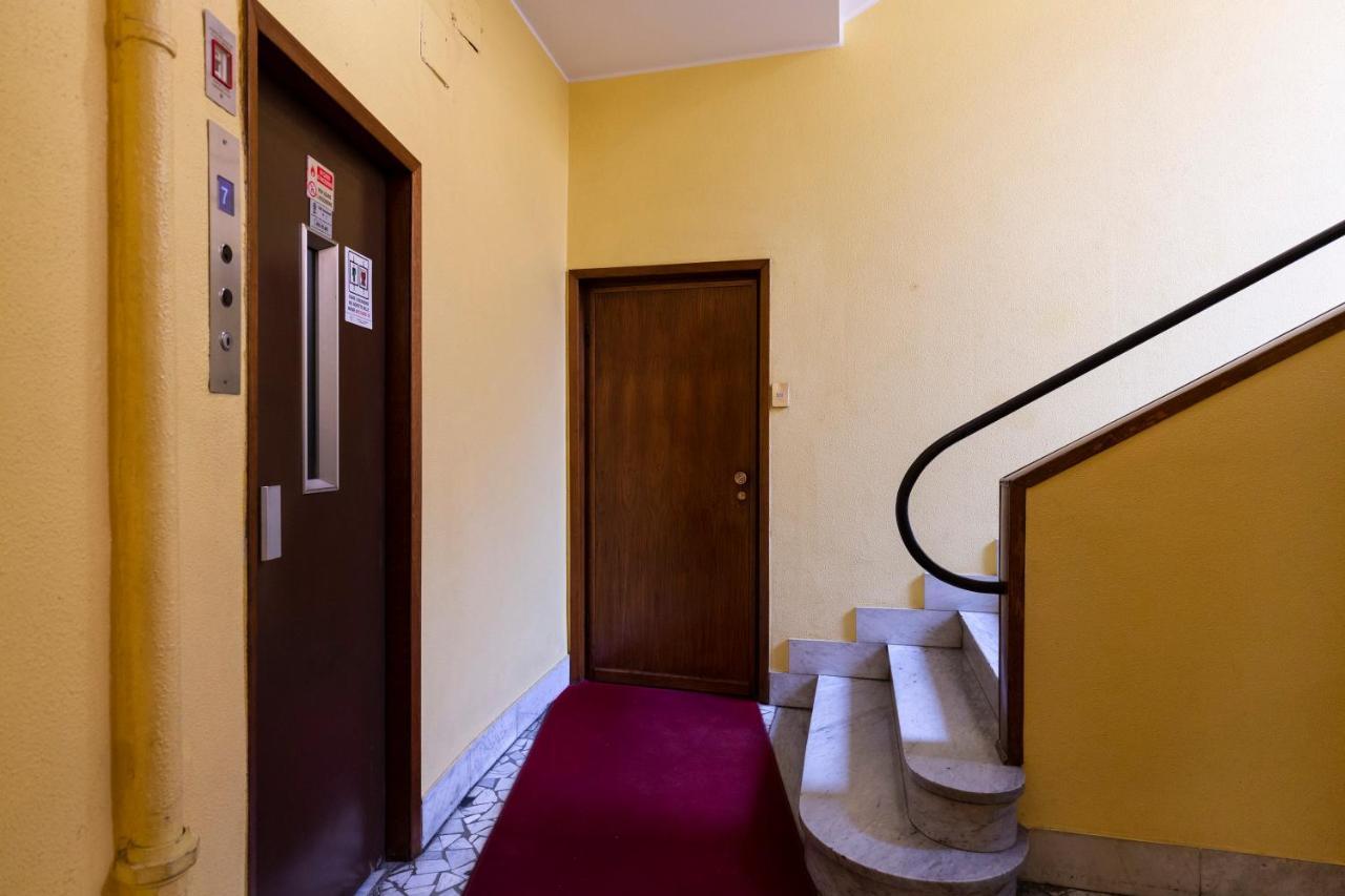California Dreaming Apartment Milan