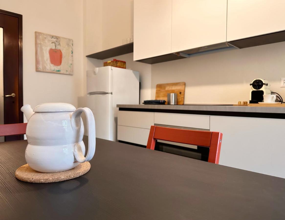 Orea Spiti - Drawings In Teodosio Apartment