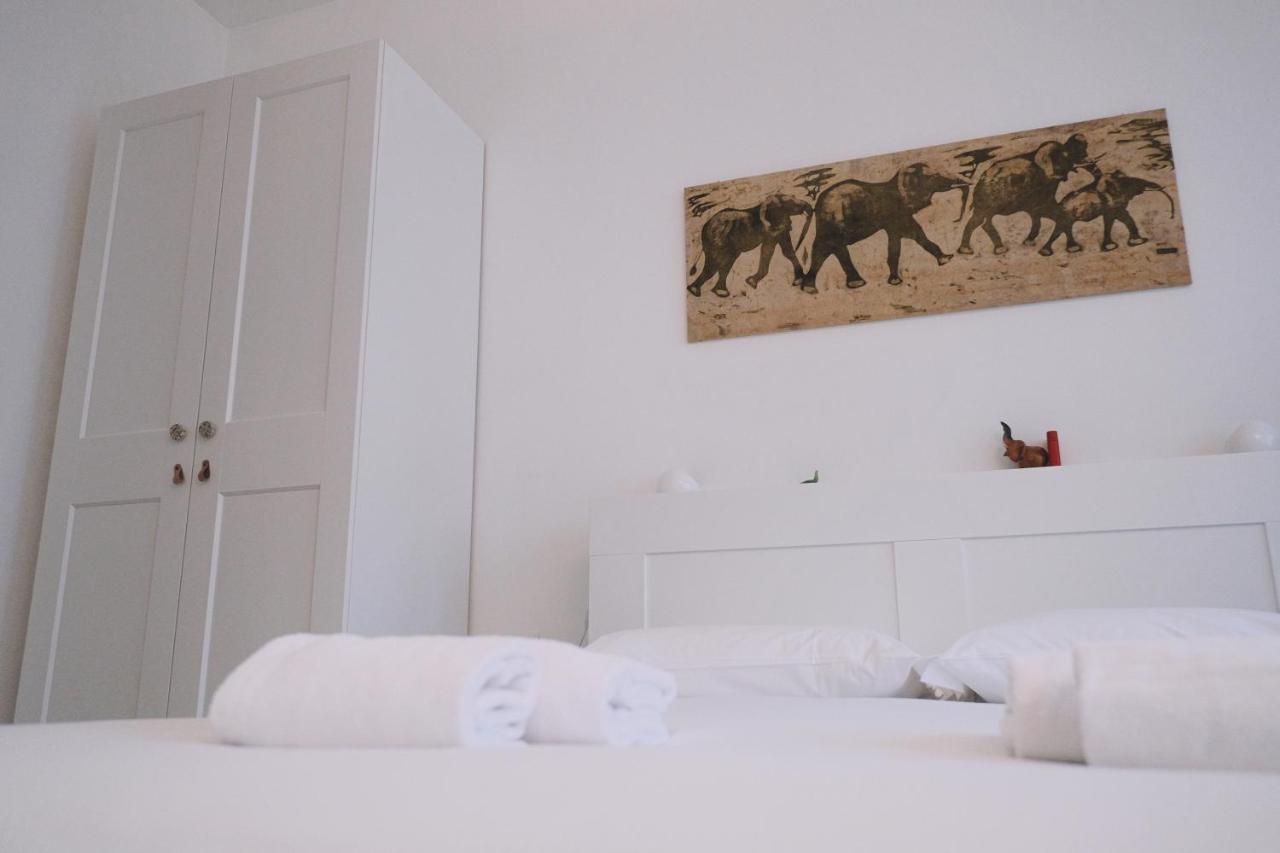 Orea Spiti - Drawings In Teodosio * Milan