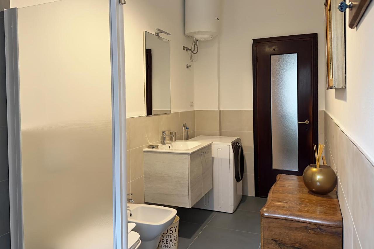Orea Spiti - Drawings In Teodosio * Milan