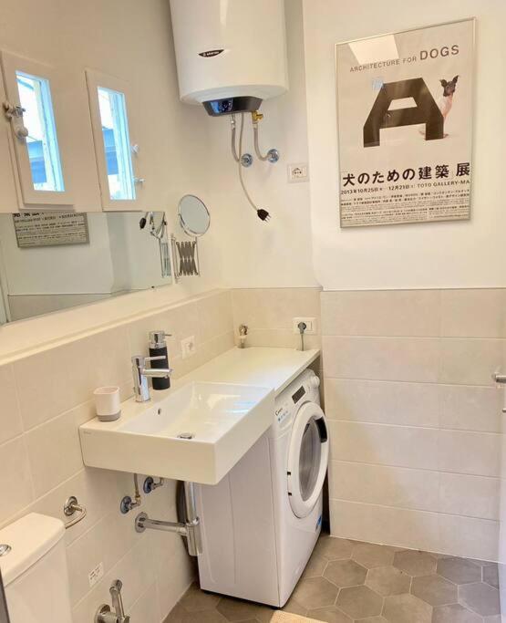 Ticinese 76 Lovely Studio Apartment Milan