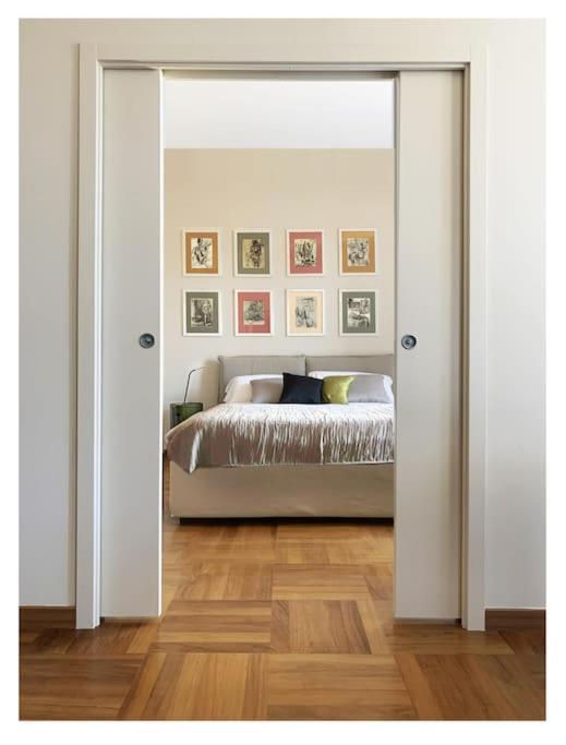 Elegant San Babila ,5 Minutes From Duomo Appartamento *