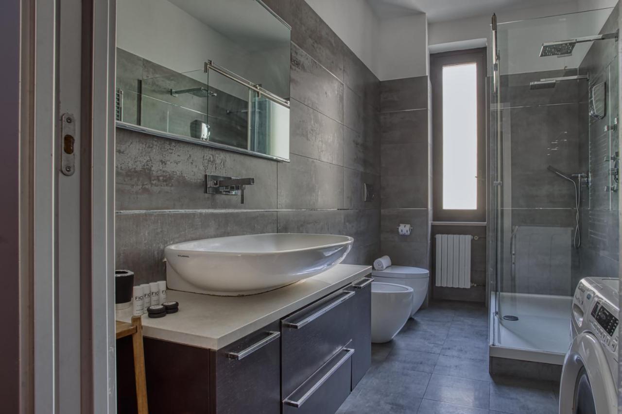 Joivy Tasteful Flat With Balcony Apartment Milan
