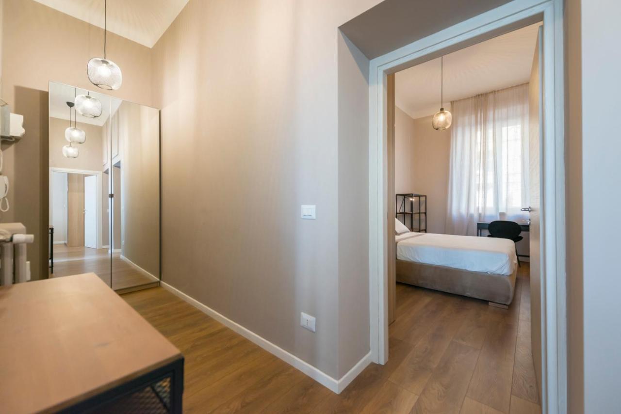 Contempora - Aselli 18 * Milan