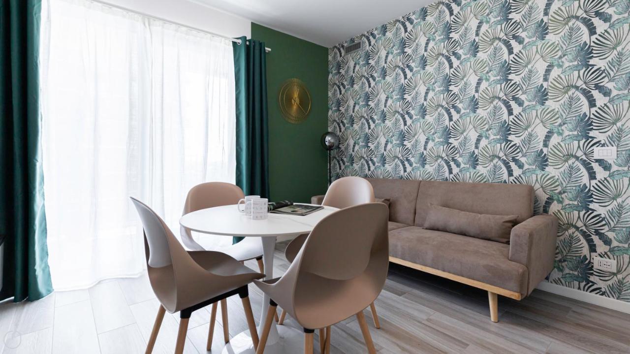 Italianway - Pasolini 70 A Uptown * Milano