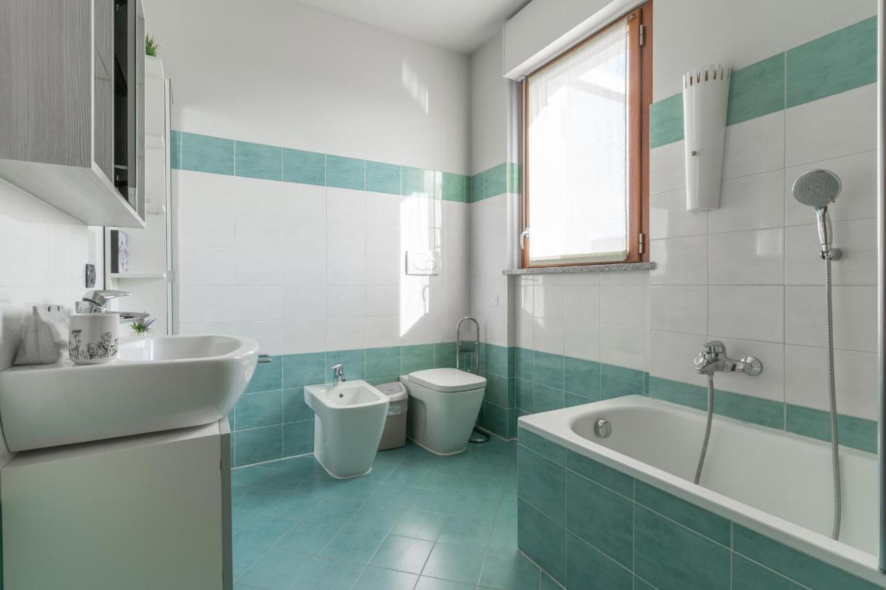 The Best Rent - Bright One-bedroom In Precotto Area Apartment