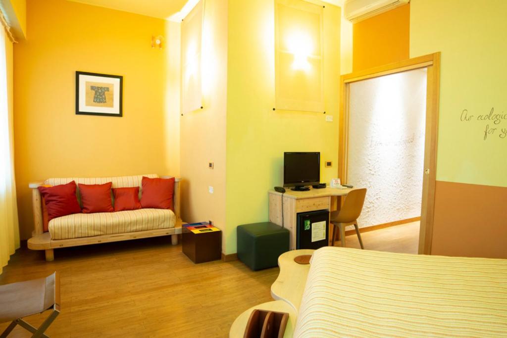 Hotel Eco & Bioriso Restaurant Milan
