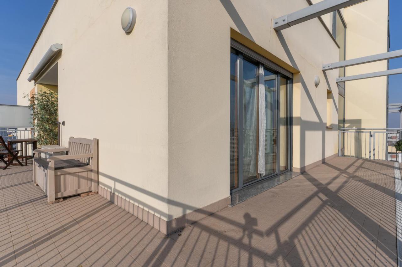 The Best Rent - Bright One-bedroom In Precotto Area Milan