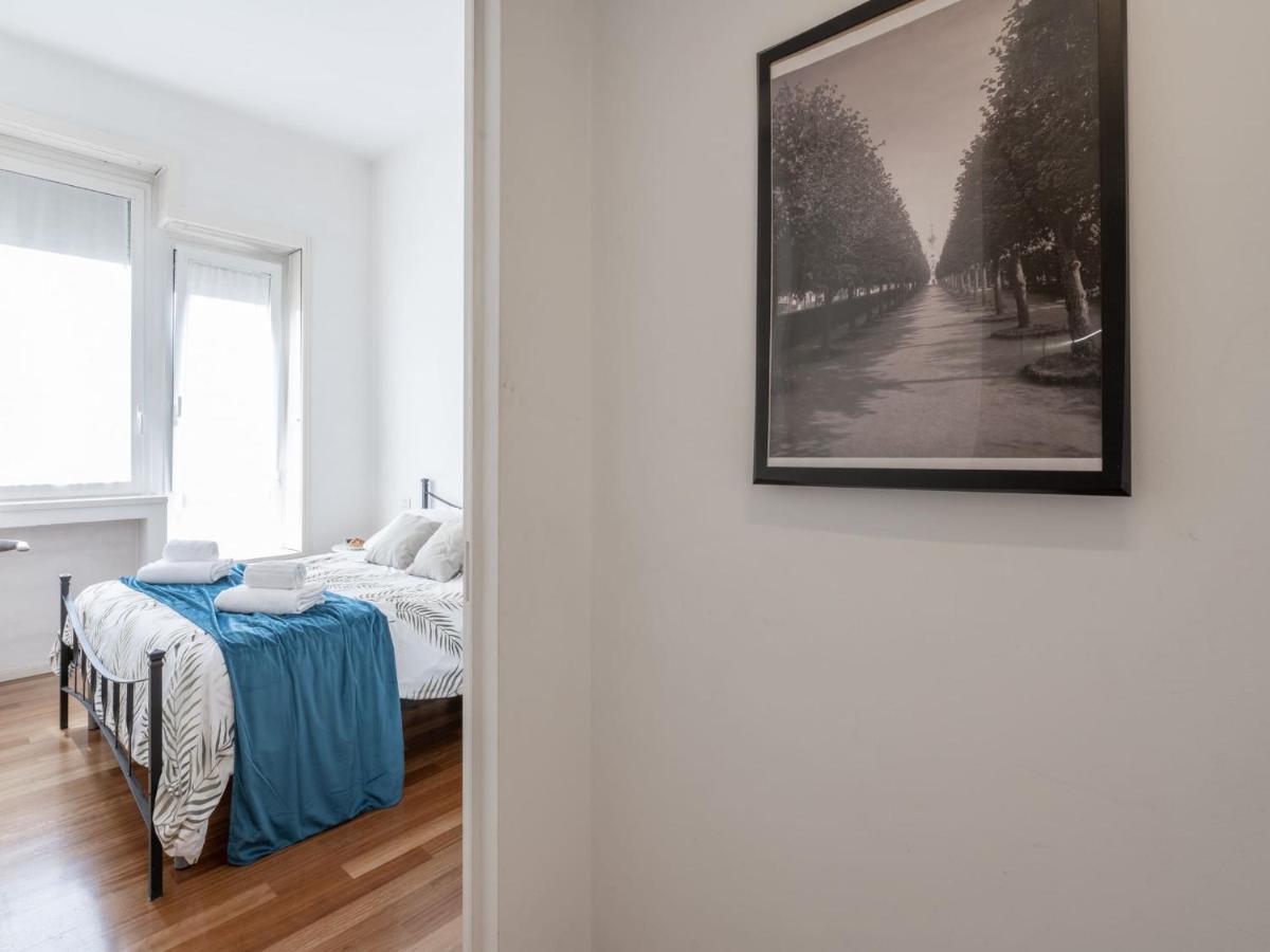 The Rent - Comfortable One Bedroom In Downtown * Milan