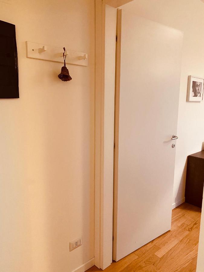 Apartment Youhosty- Ansaldo12 Milan