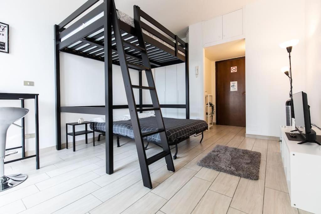 Rho Fiera 10 Min To San Siro Apartment Milan