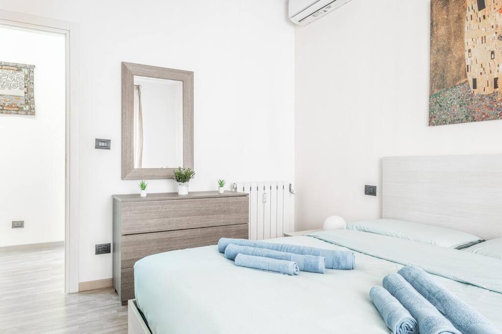 Artistic House Navigli-duomo Netflix & Design Milan