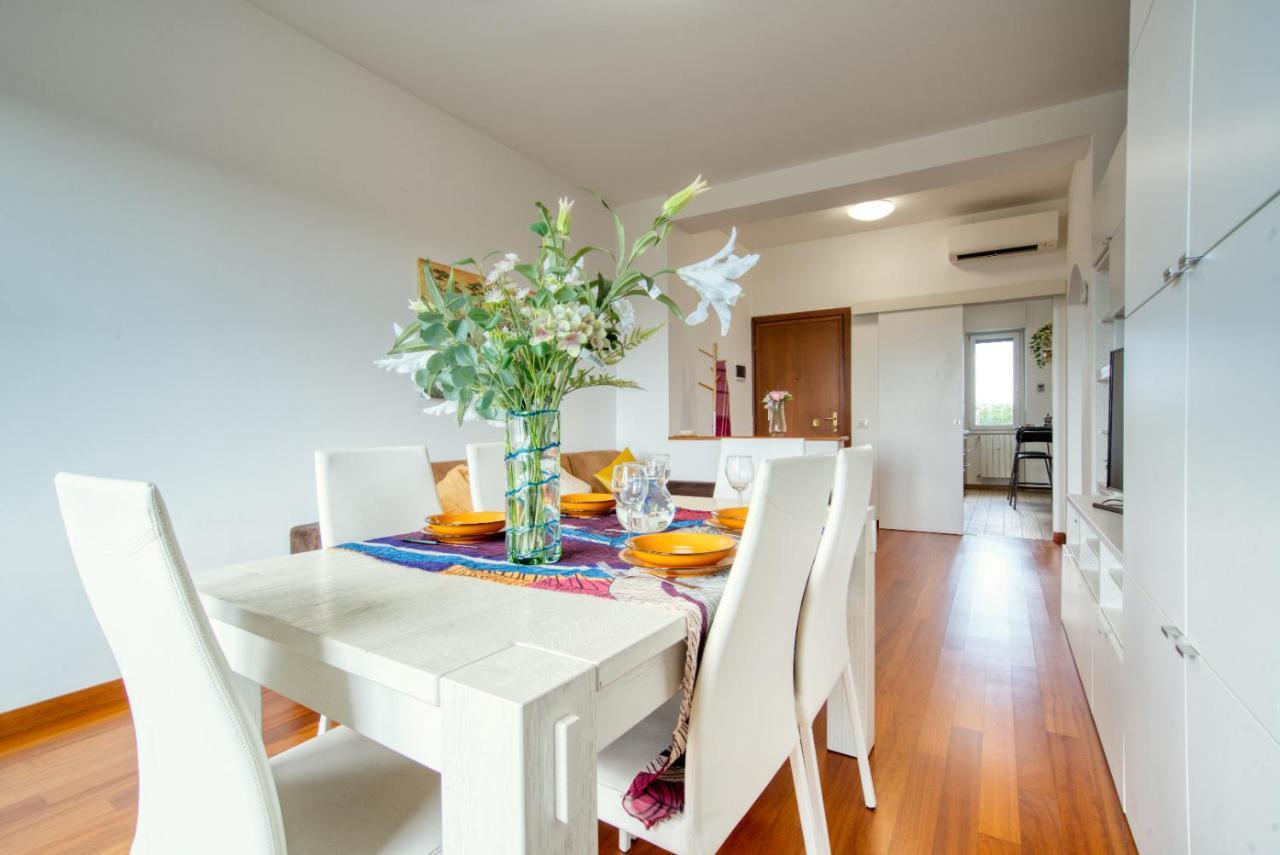 Caseospitali - Casa Park View, Ampio Trilocale Per Famiglie Sul Parco Appartamento Milano
