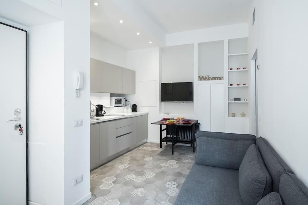 Apartment Nella Movida Di Isola-porta Nuova