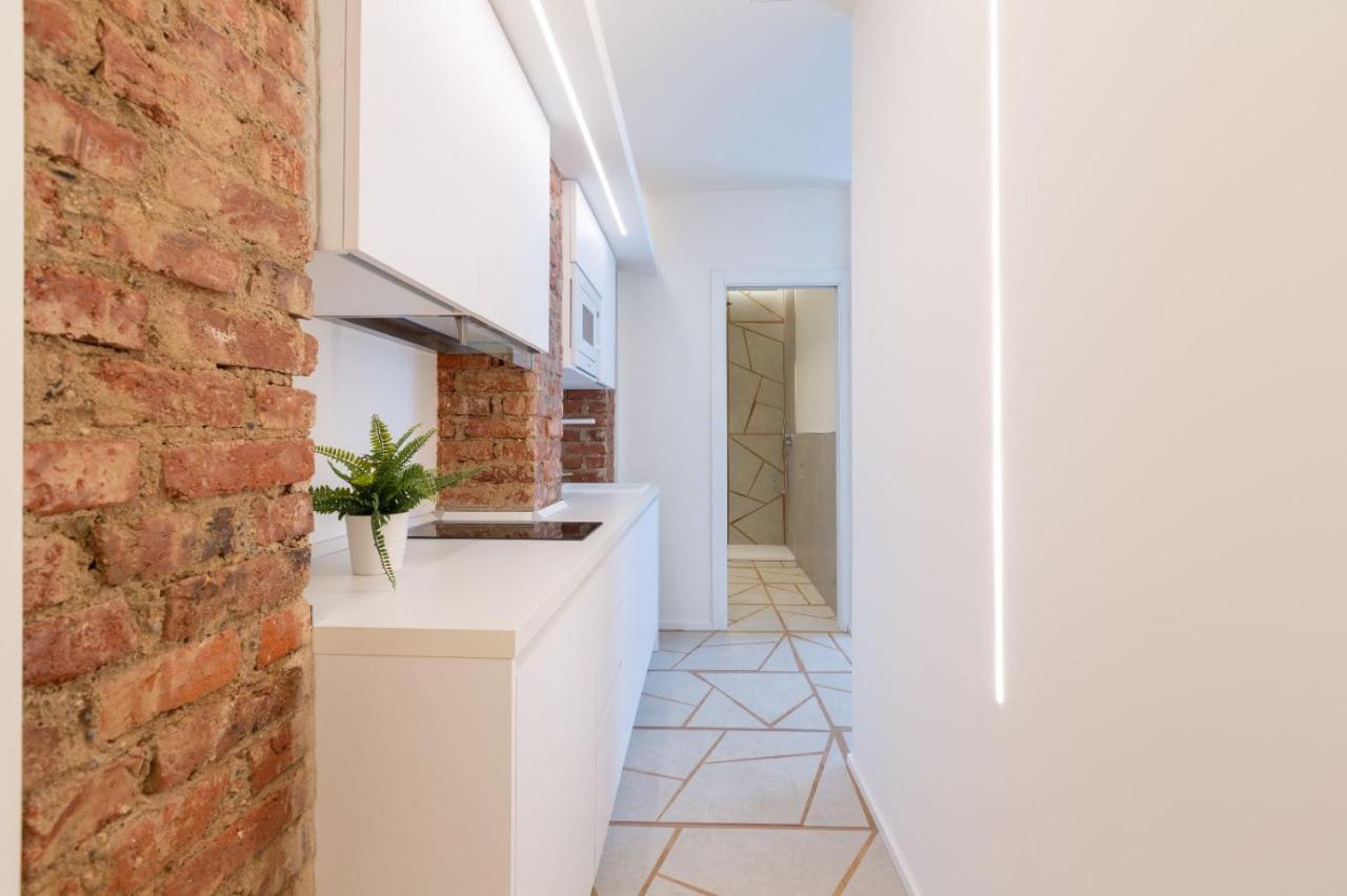 Appartamento Nd4 -loreto - Duomo- Minimal House