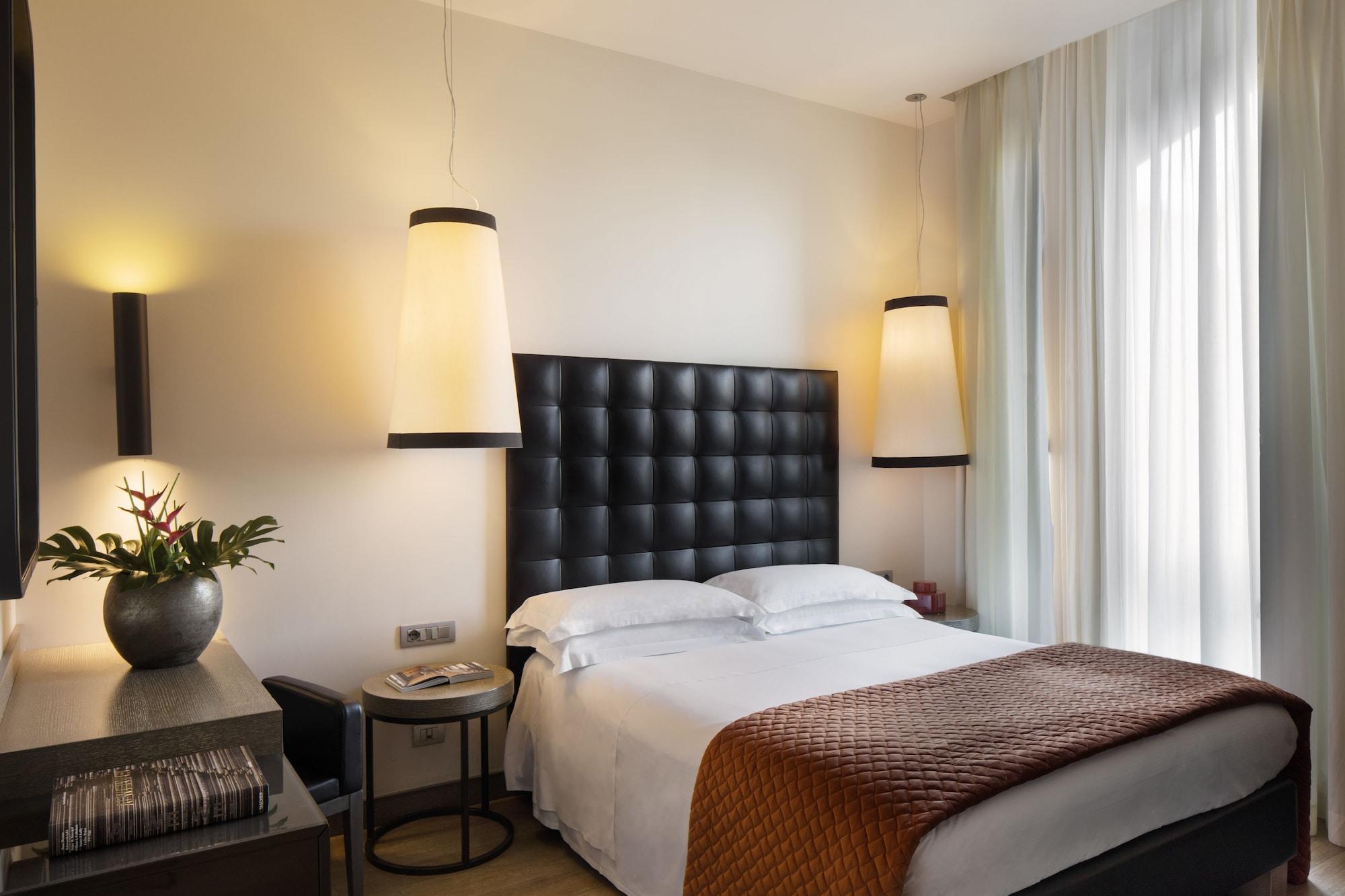 Starhotels Echo 4* Milan