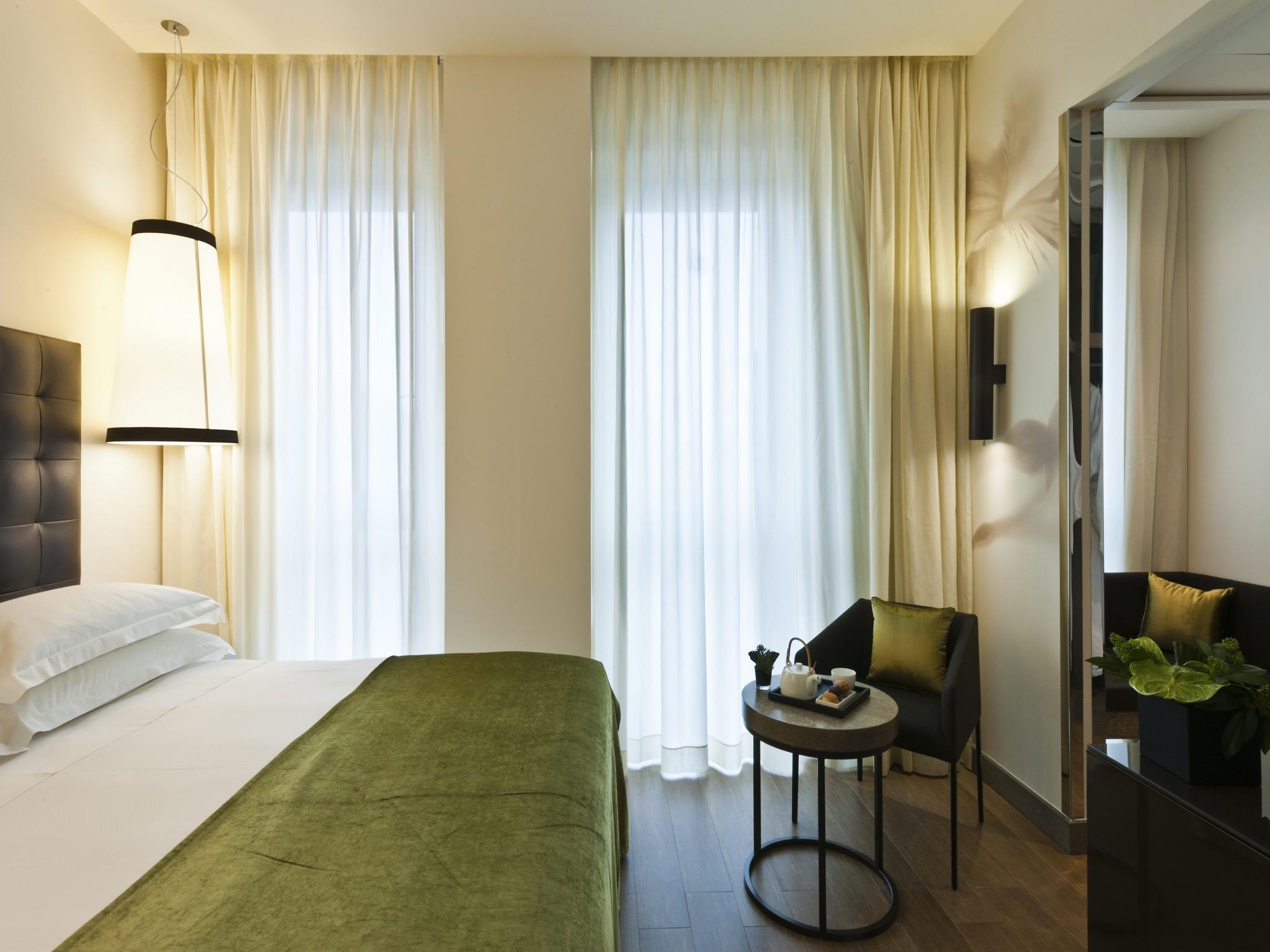 Starhotels Echo 4* Milan