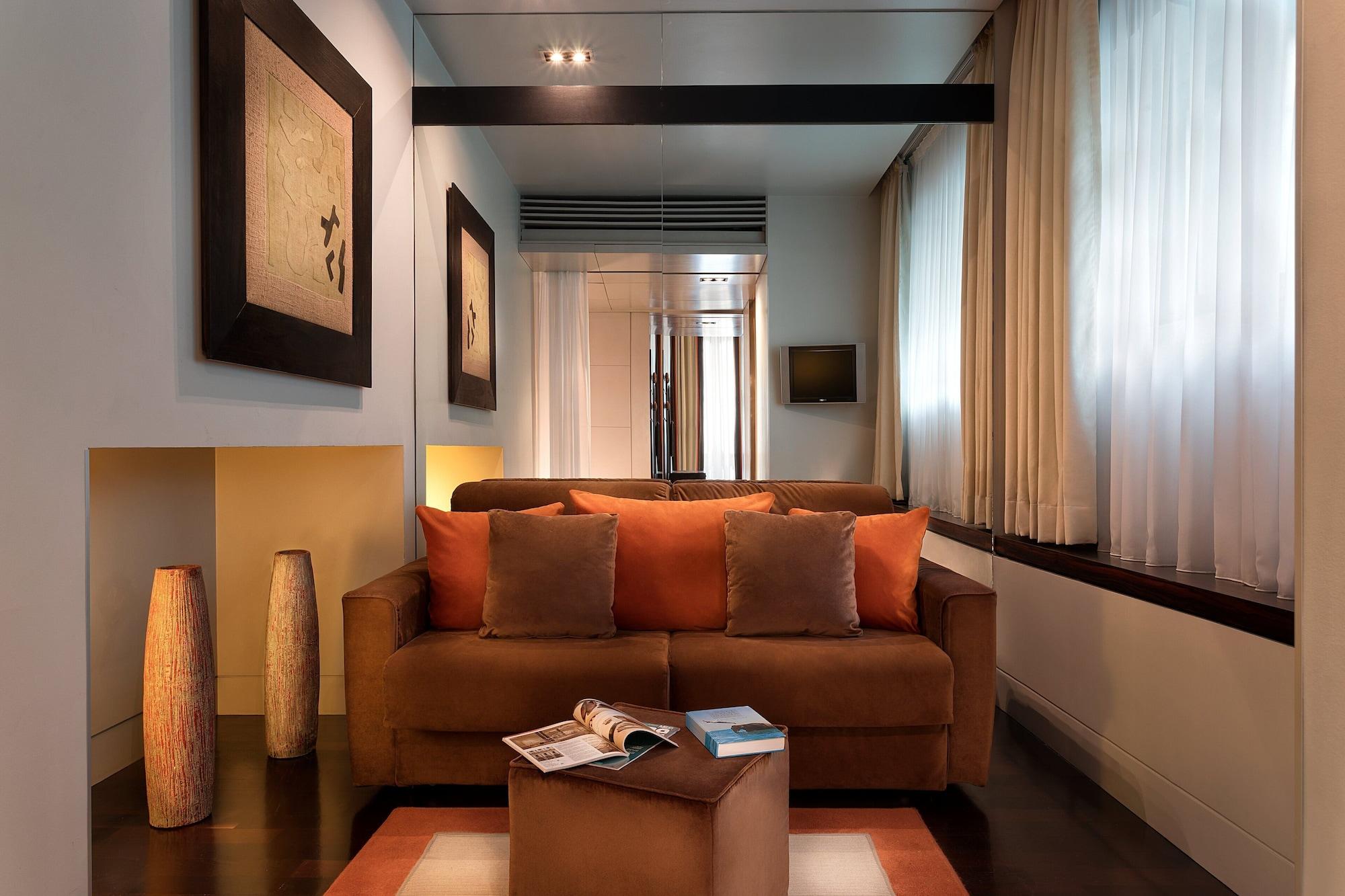 Hotel Sina The Gray