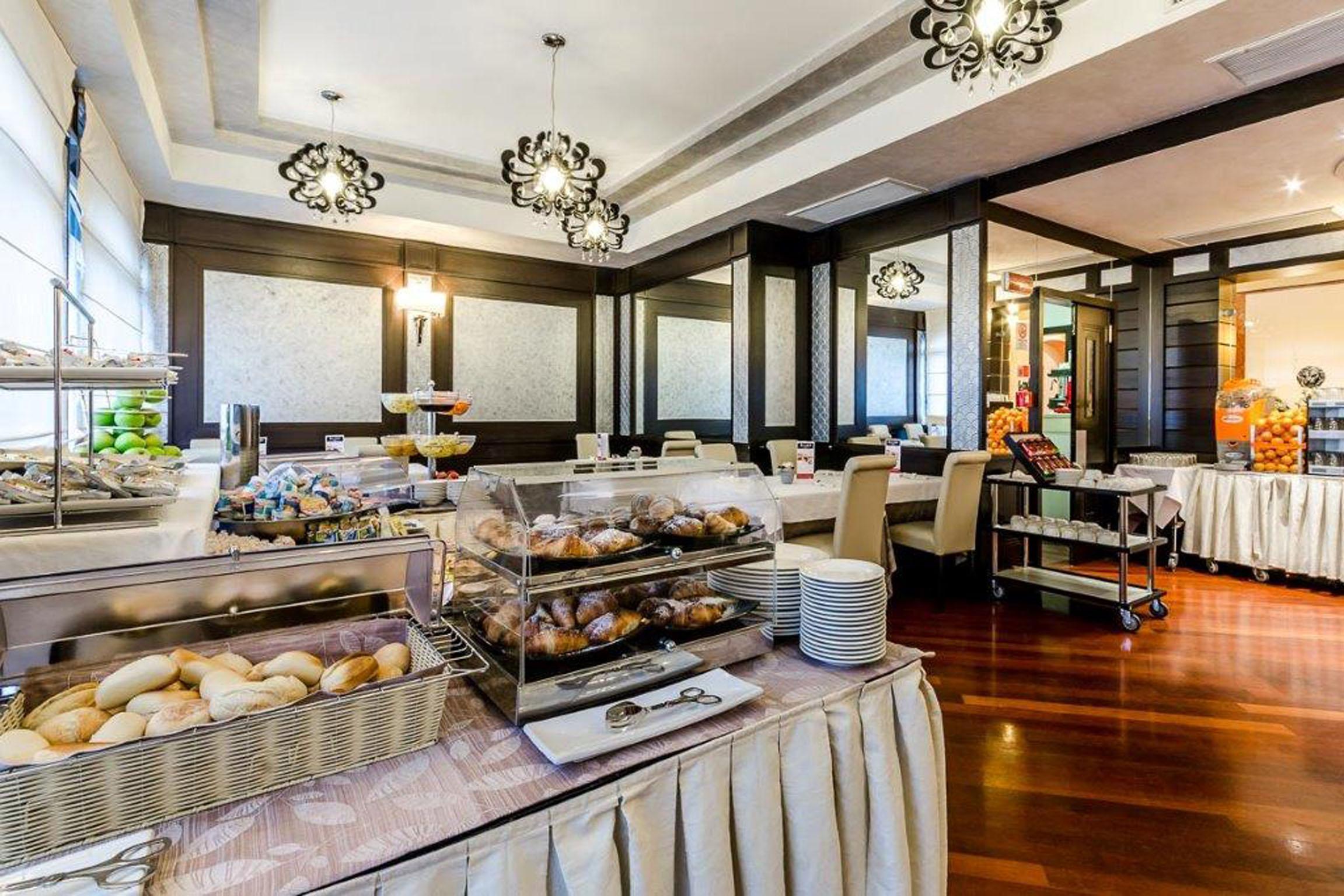 Silver Milan