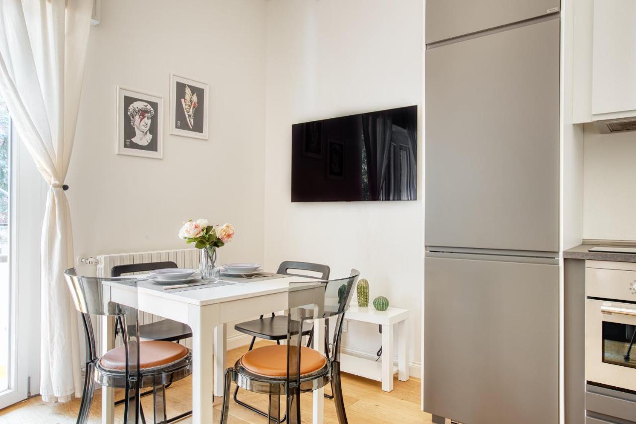 Apartment Just Urban Stays - Brand New Apartment - Cenisio Area Milan