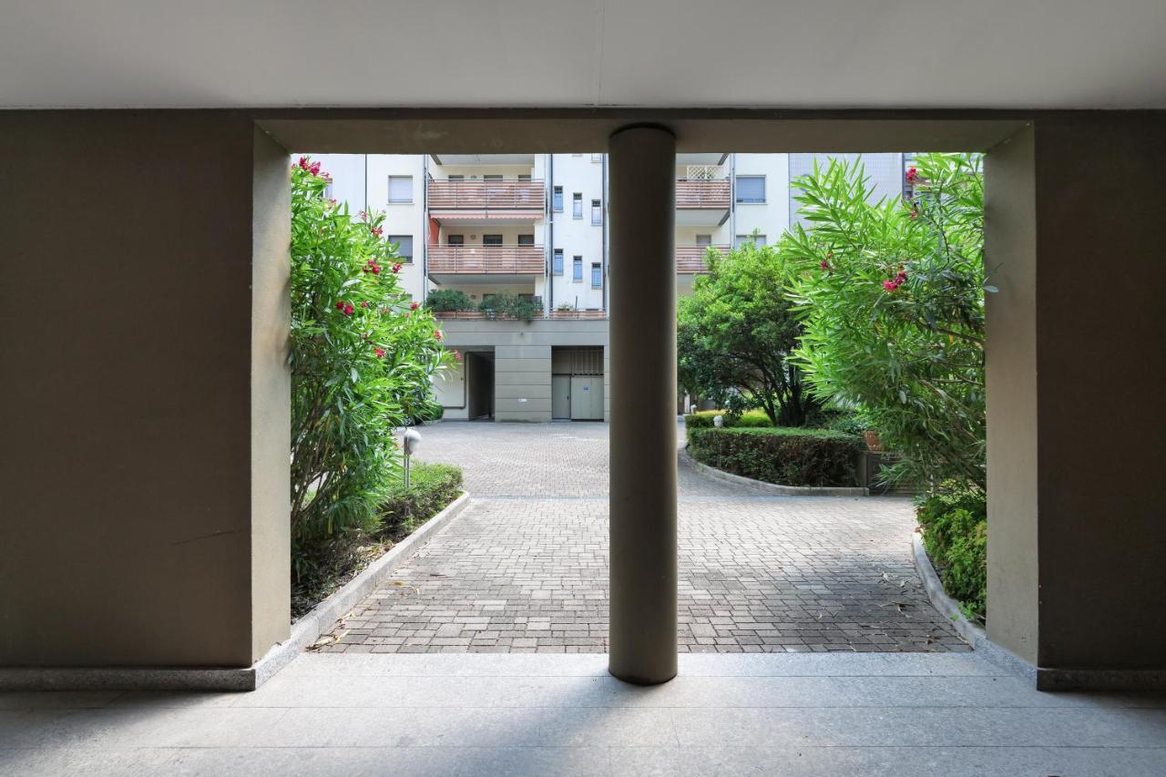 Contempora - Monolocale Con Terrazza Via F. De Sanctis, 41 * Milano