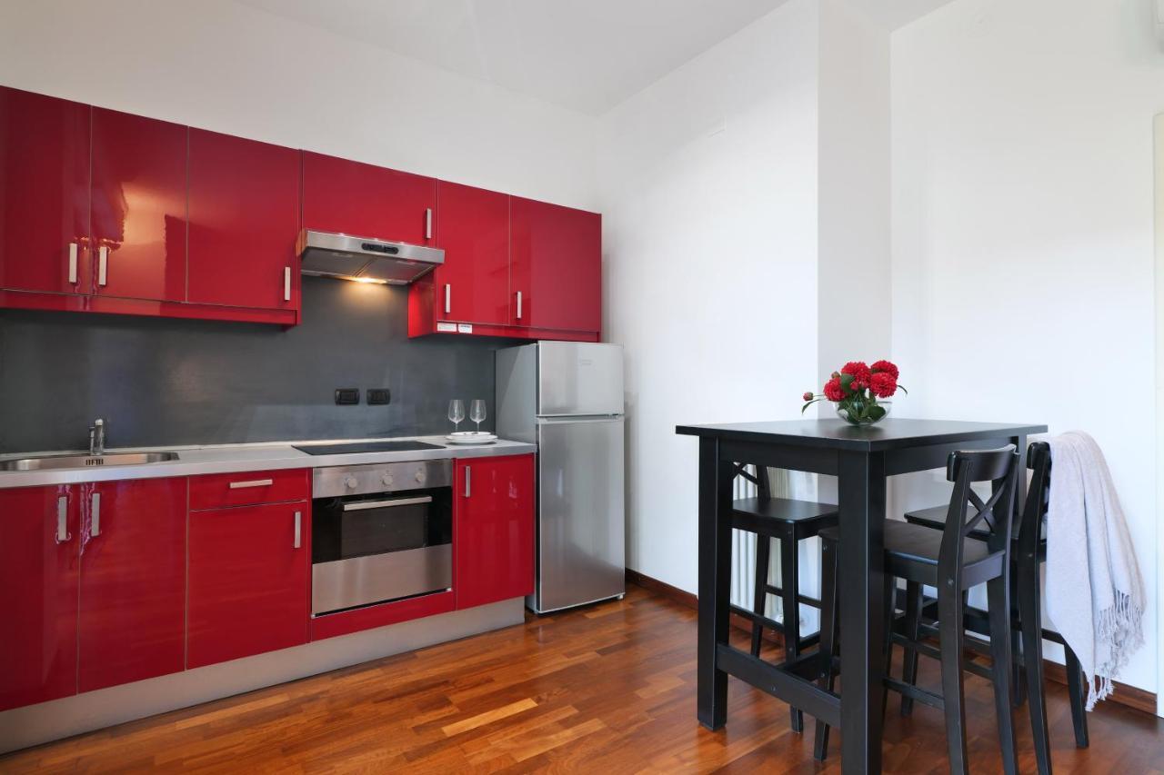 Contempora - Monolocale Con Terrazza Via F. De Sanctis, 41 Milano