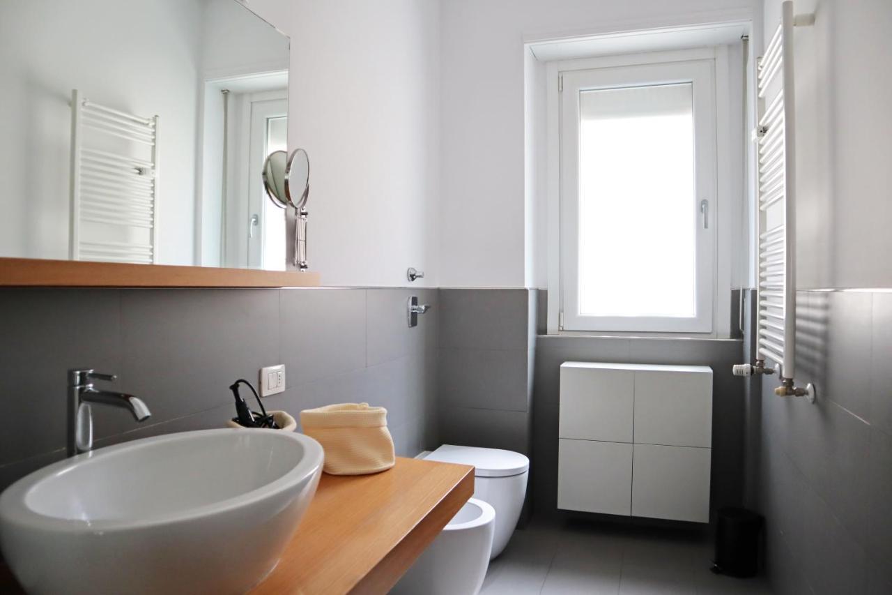 Apartment Casa Nana Modern House Milan