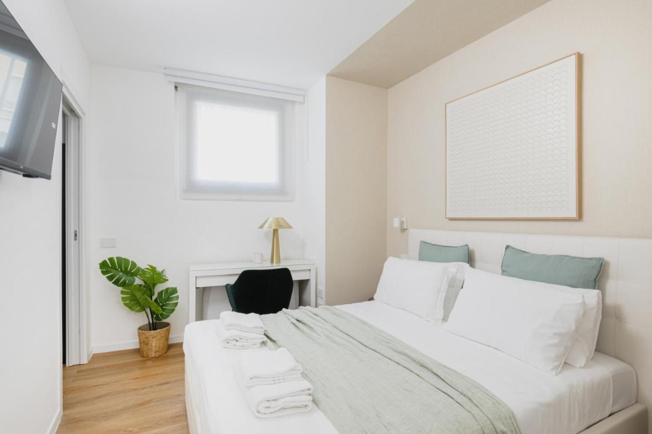 Apartamento Easylife - Dimora Di Lusso A In Zona Colonne Milão