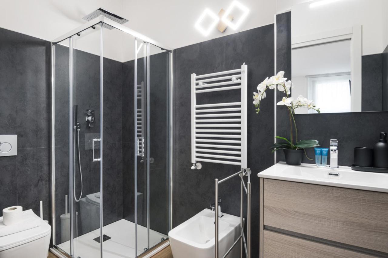 Apartamento Easylife - Dimora Di Lusso A In Zona Colonne Milão