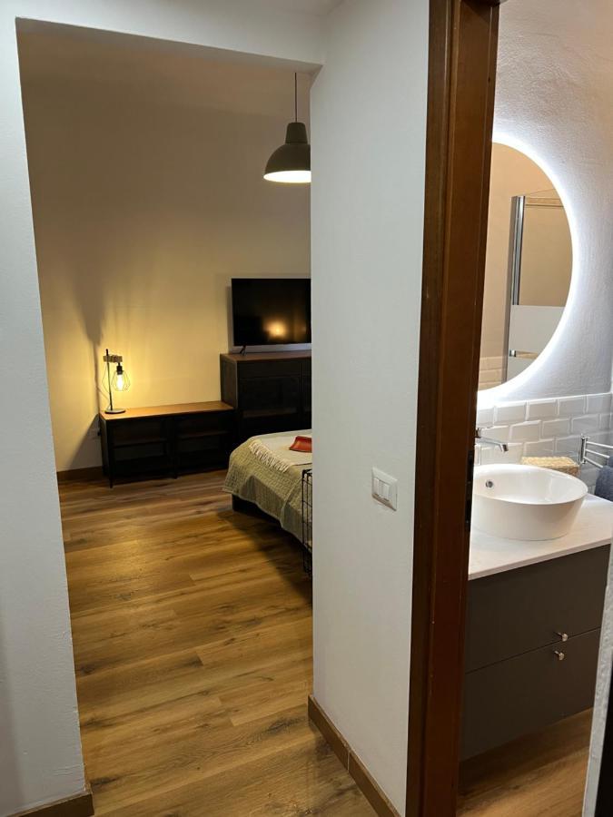 Stylish 3 Km Away From Duomo - Netflix, Wi-fi, All Comforts Included * Milão