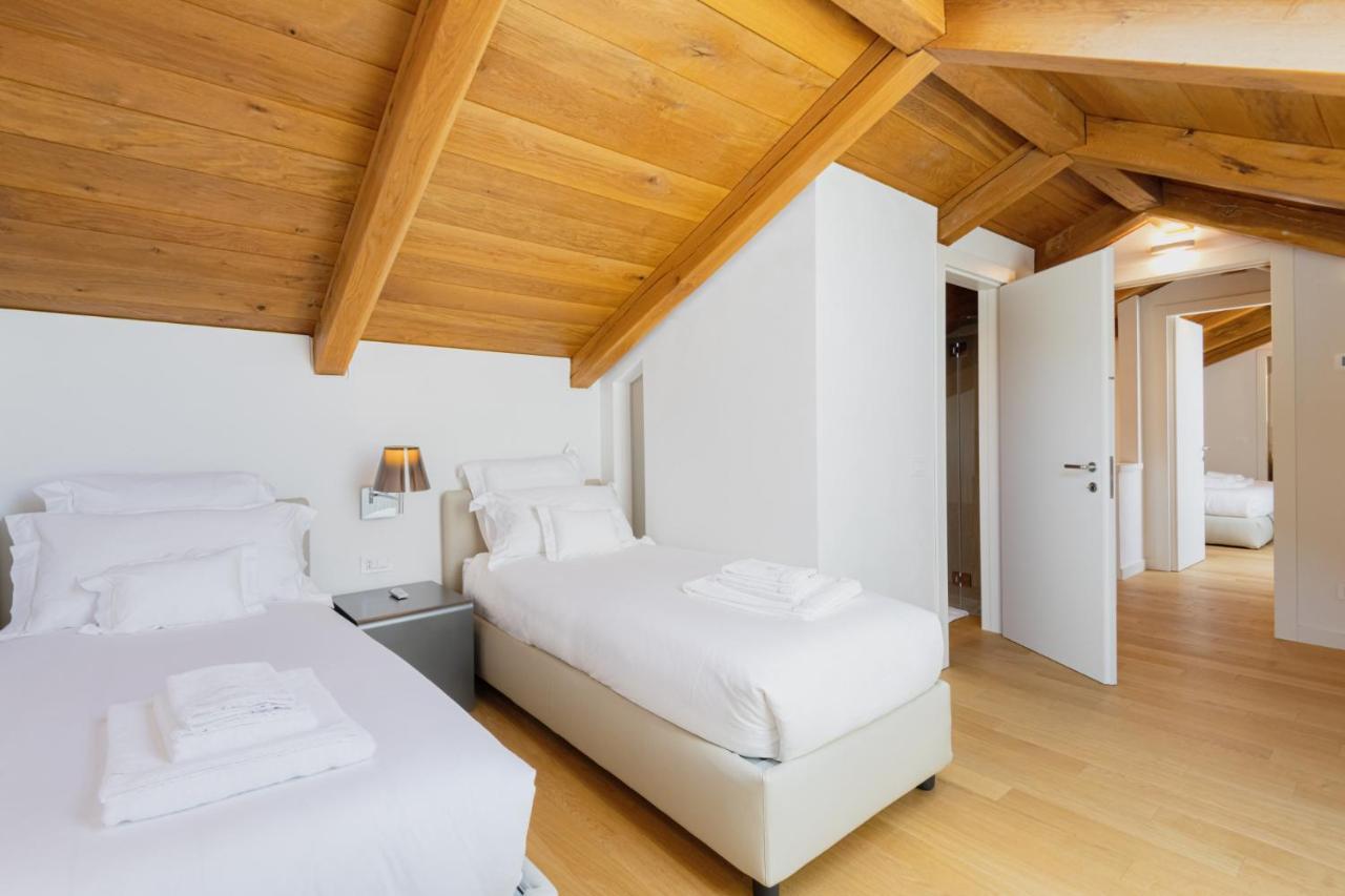 Easylife - Prestigiosa Dimora Due Passi Dal Duomo Apartment Milan