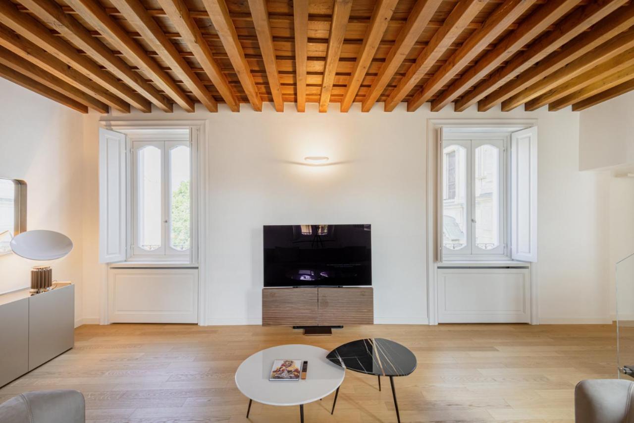 Easylife - Prestigiosa Dimora Due Passi Dal Duomo Apartment Milan