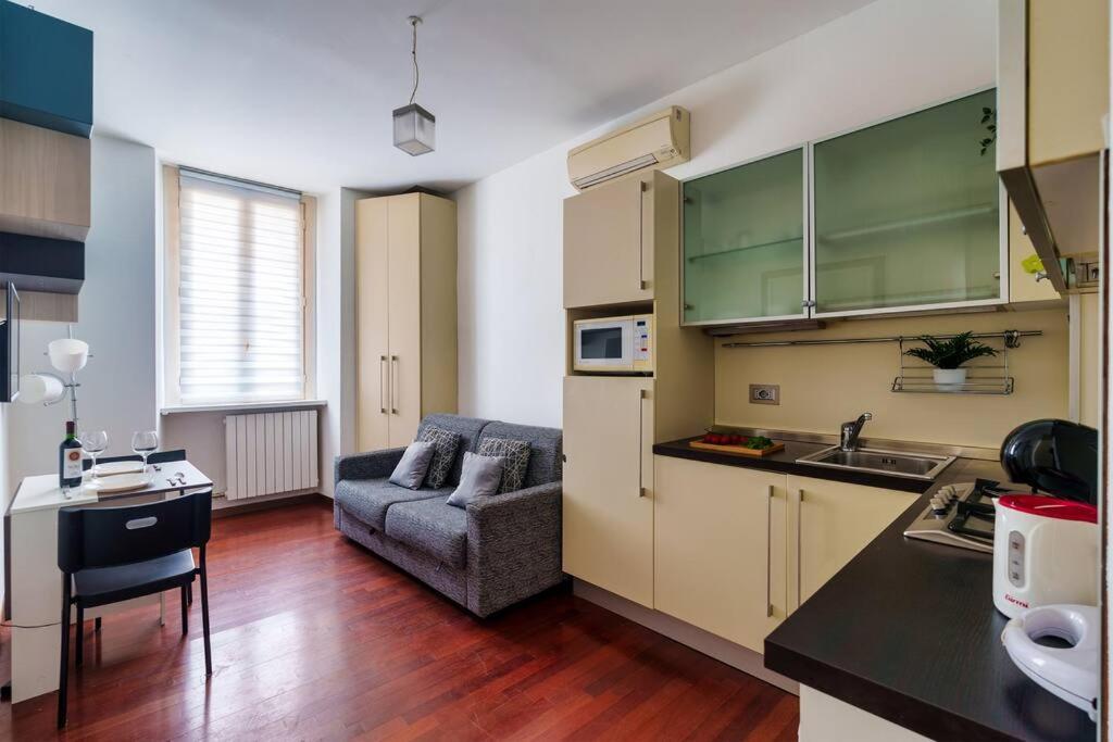Cadorna's Nest - Cozy And Apartment Milan