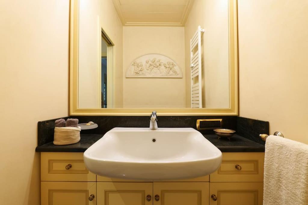 Centro Extra Luxury With Terrace Apartment