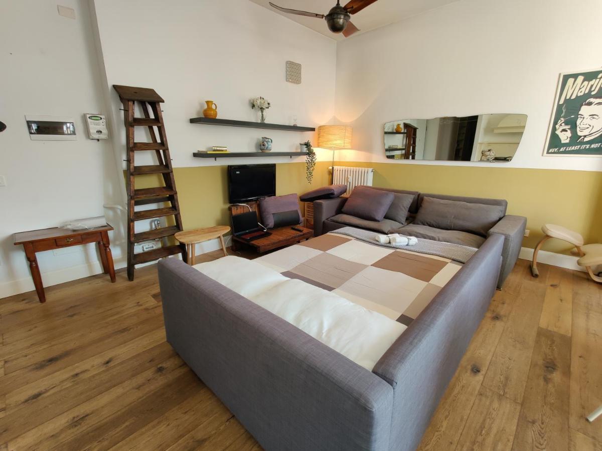 Apartment Elegante Trilocale A