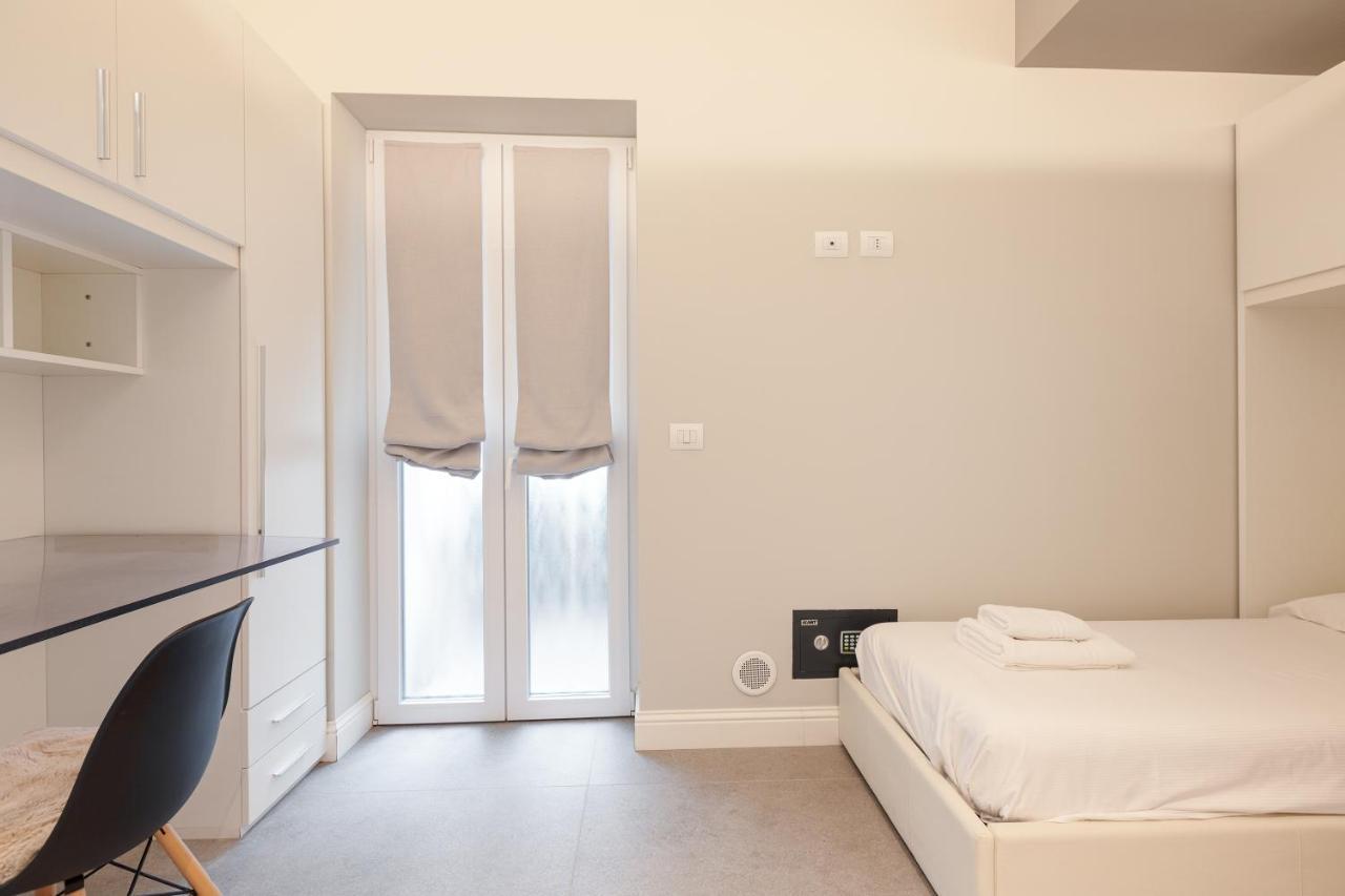 Apartment Design Milano-moscova With Shared Terrace Milan
