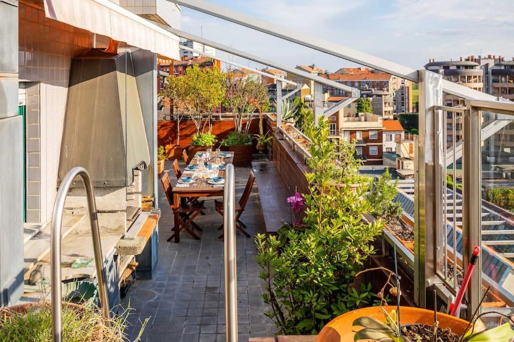 Apartment Luxury Penthouse - Sauna, Garage, Office, Terrace