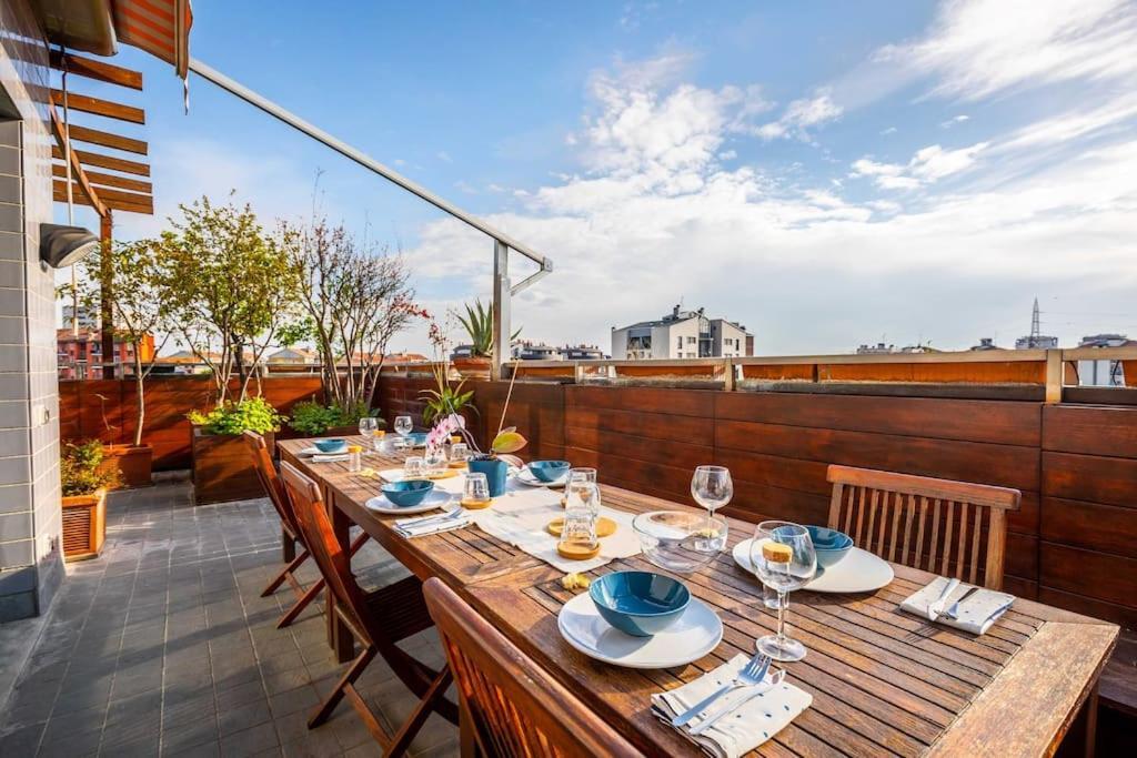 Luxury Penthouse - Sauna, Garage, Office, Terrace *