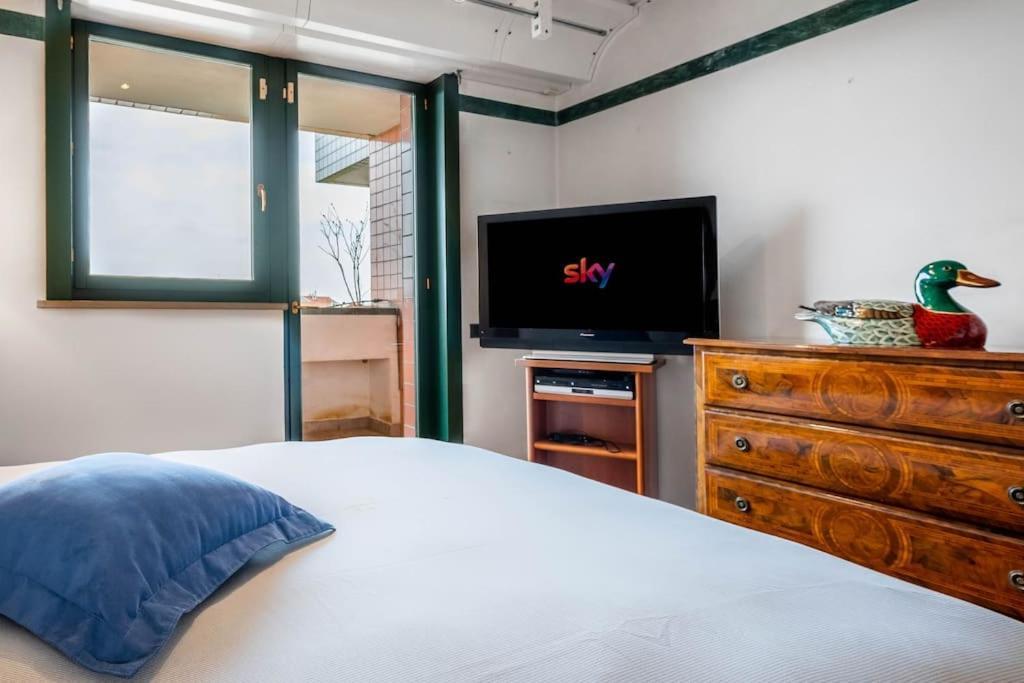 Apartment Luxury Penthouse - Sauna, Garage, Office, Terrace *