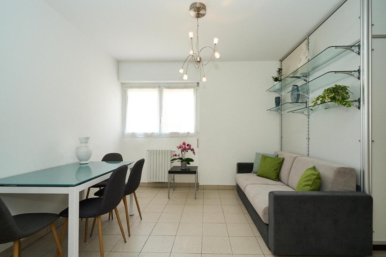 Design House A/c Wifi 20 Minutes From Duomo Apartment *