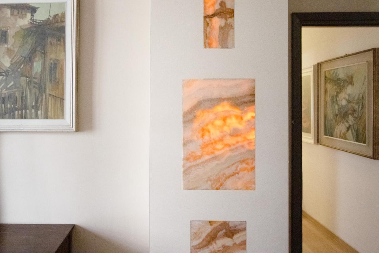 Note D'artista-duomo 15 Minutes Apartment *