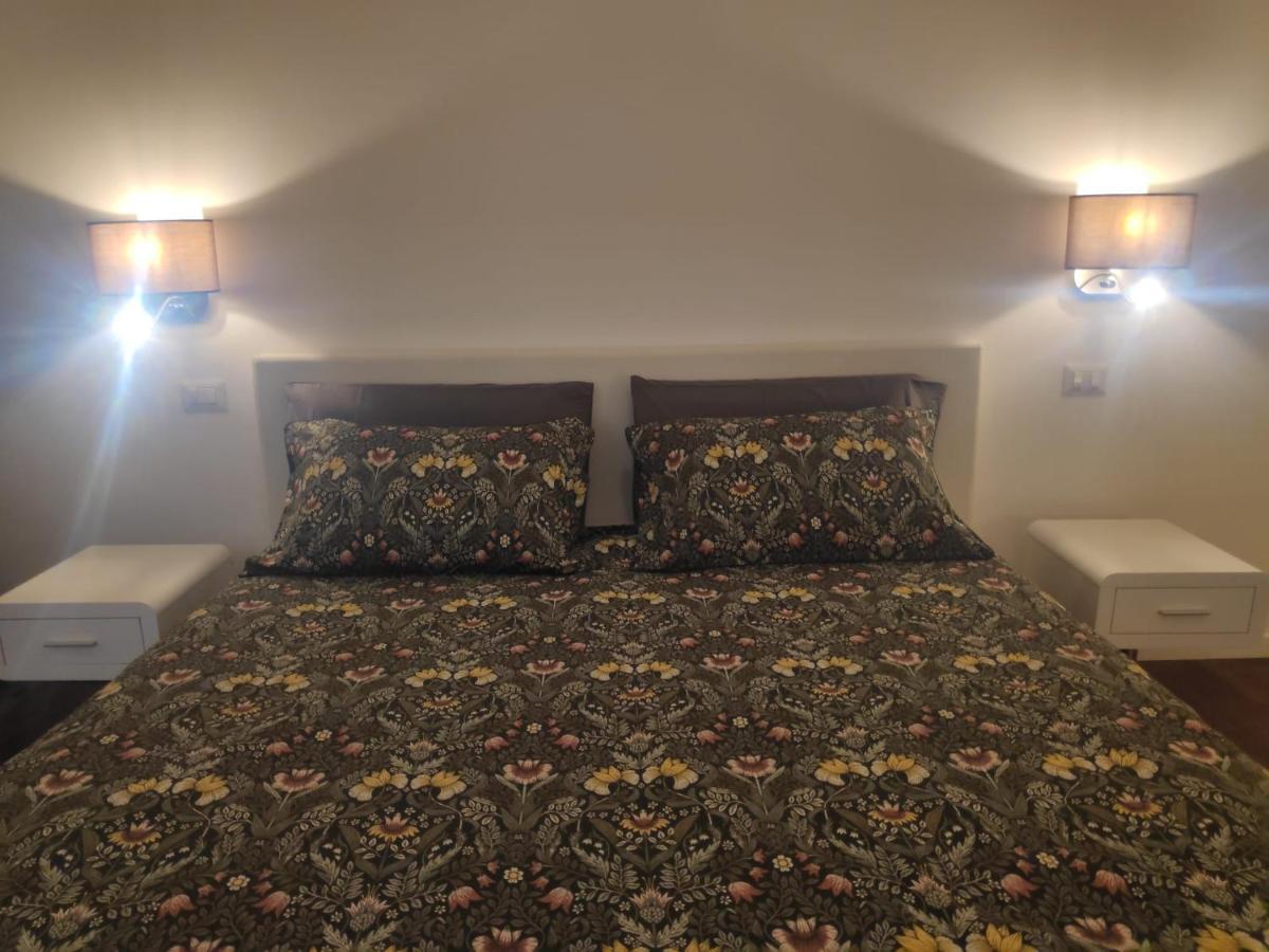 Duomo Lucania M3 - Barney's Apartamento Milão