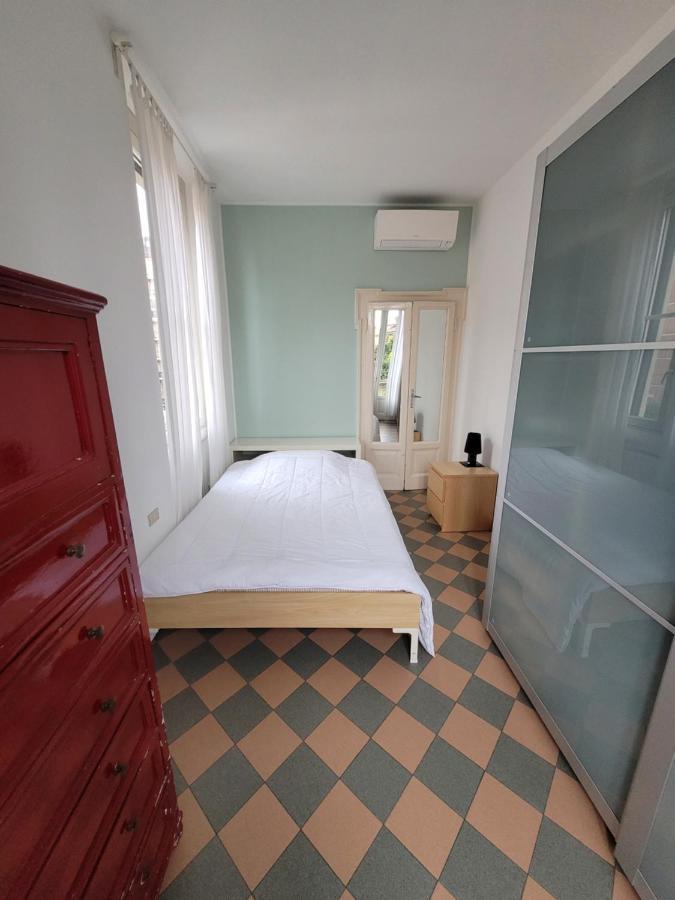 Apartment Trilocale In Signorile Milan