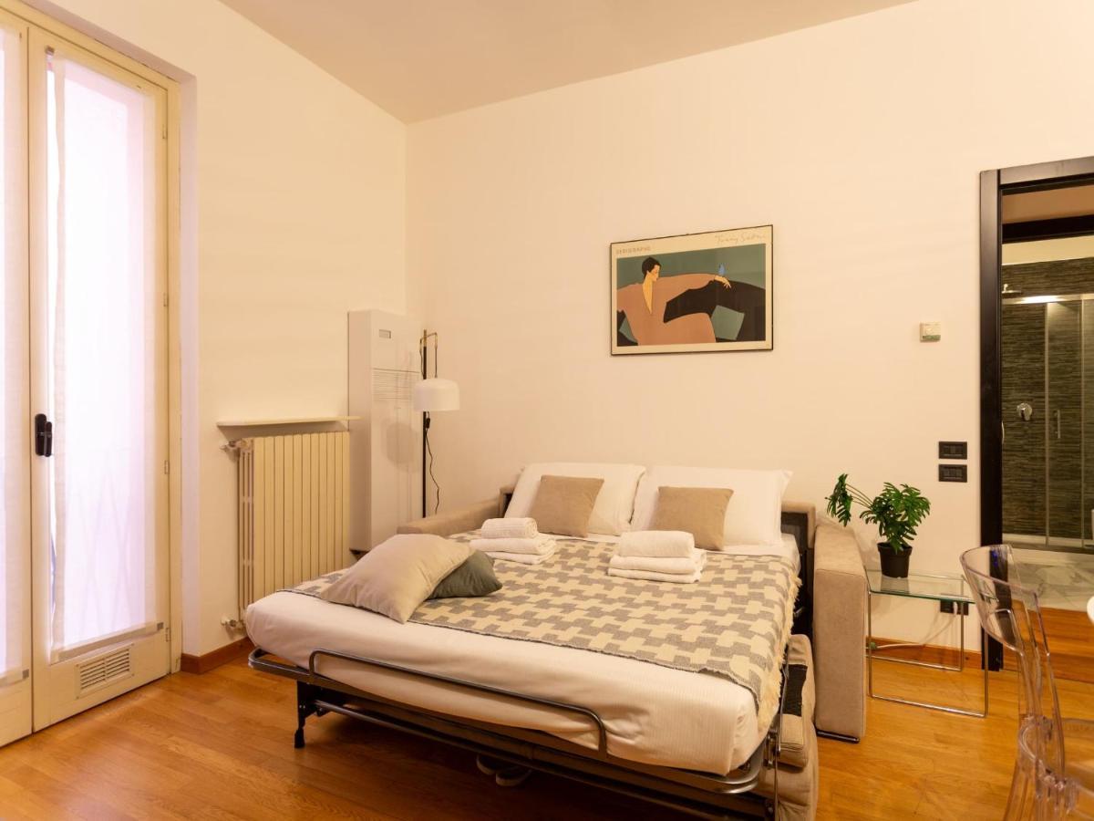 The Rent - Modern In The Center Milan