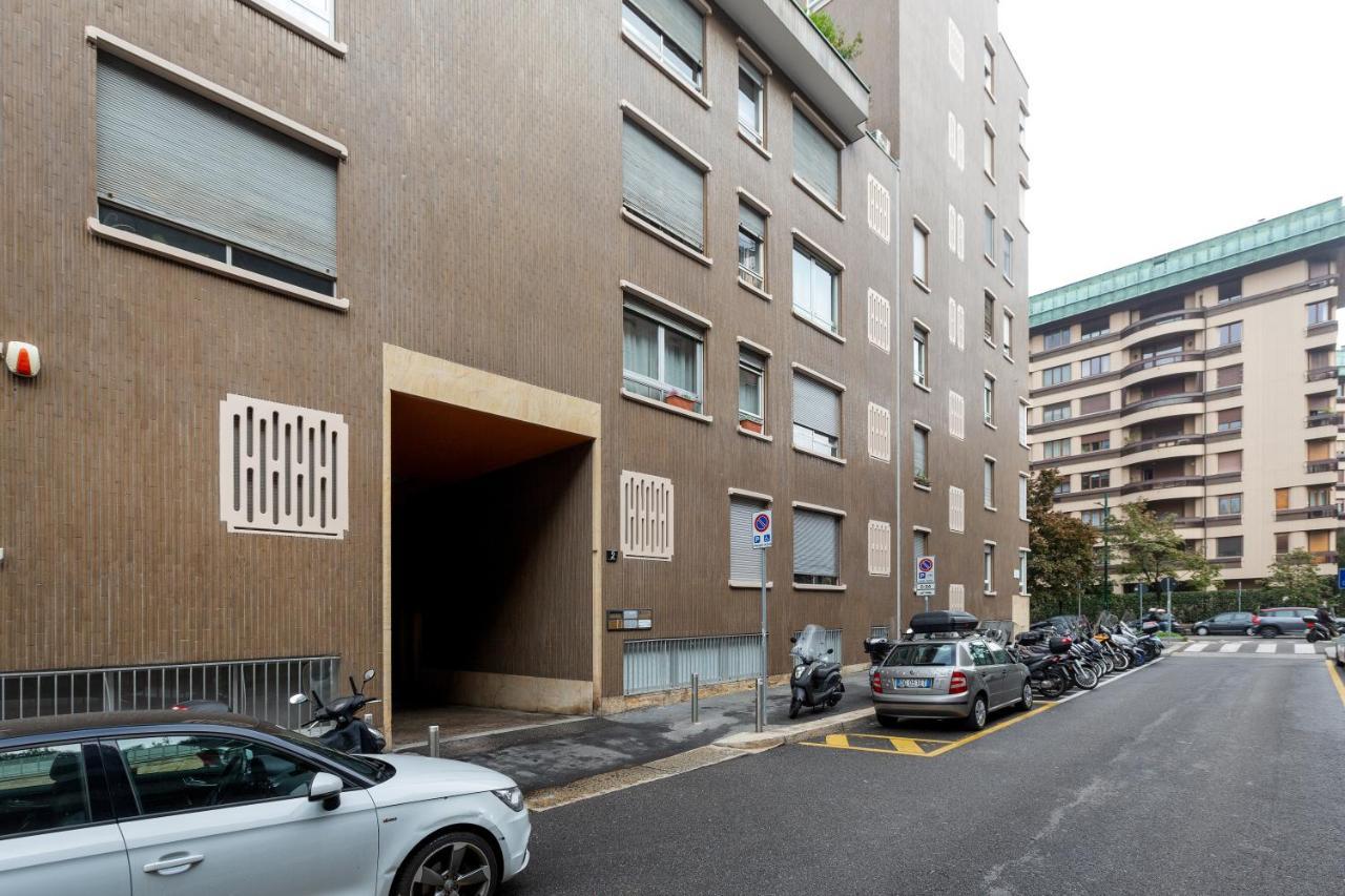 Buonarroti Bright Apartment Milan